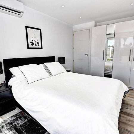 Stunning 1 Bed Apt Бенальмадена Экстерьер фото